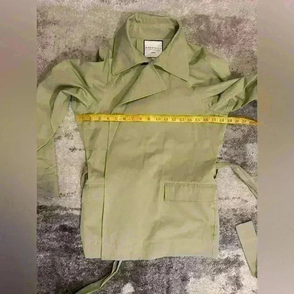 Women’s Green Bagatelle Jacket - Picture 6 of 7